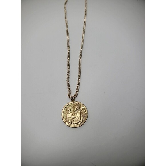 Vintage Necklace Chain Gold Tone Pendant Mother Mary Germany Match Religious - Picture 7 of 14
